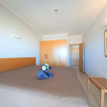 Oasis Beach Apartment Portimao Exterior photo